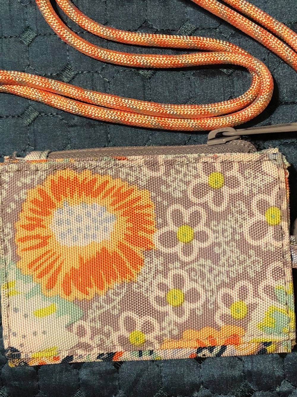 Vera Bradley ReActive RFID Lanyard Card Case Wallet Citrus Paisley